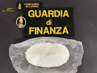 Pratola Peligna - La cocaina viaggia in monopattino: arresto della Finanza